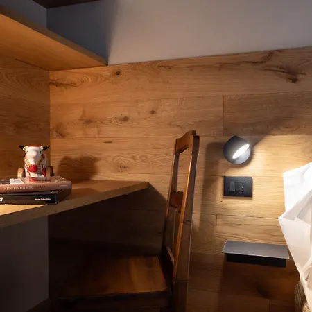 Maison Luboz - * كورمايور